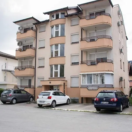 Apartment Vesna *
